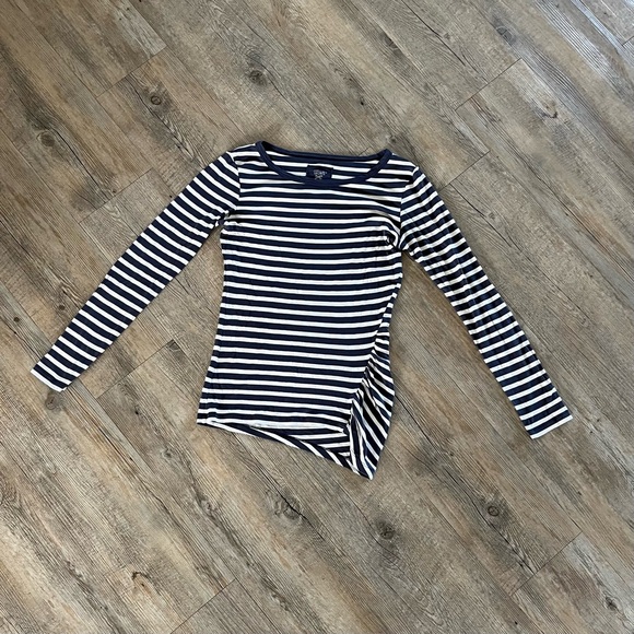 Oh so soft! MARCCAIN SPORTS top with navy & white stripes. Ex cond, size small. - Picture 4 of 6